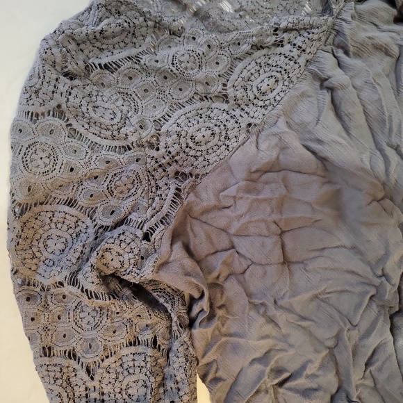 Blouse - Picture 5 of 5